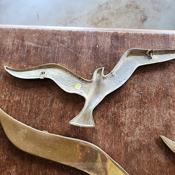 2 pc brass wall hangings seagulls in flight - Picture 5 of 7